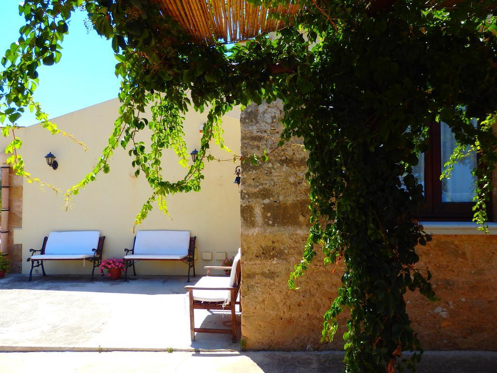 Baglio Cofano Rooms & Relax Custonaci Exterior photo